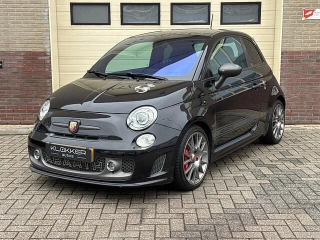 Zwart Gebruikt 2016 Fiat 500 Abarth Hatchback | € 14.950 (Eerlijke prijs) - Afbeelding 1/4