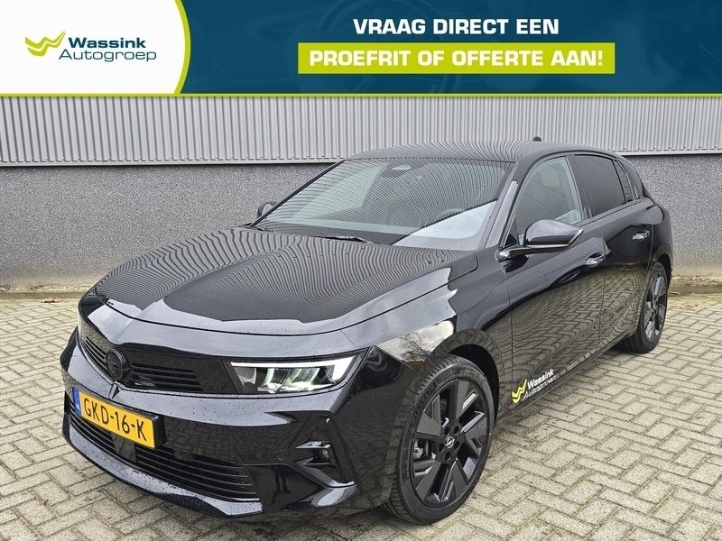 Zwart Gebruikt 2024 Opel Astra Business Edition Hatchback | € 34.385 - Afbeelding 1/4