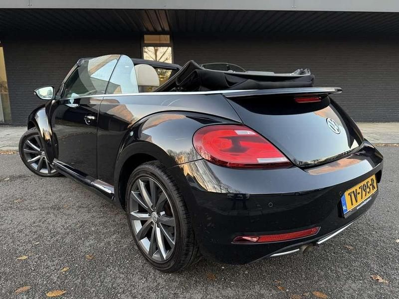 Occasion VW Beetle Cabriolet Exclusive 105 PK (77 kW) 2017 Zwart Cabriolet