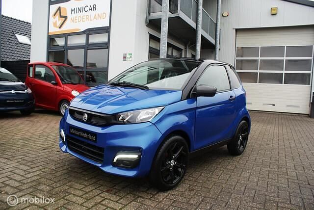 Blauw Gebruikt 2024 Aixam City Sport Hatchback | € 17.450 (Iets duurder) - Afbeelding 1/4