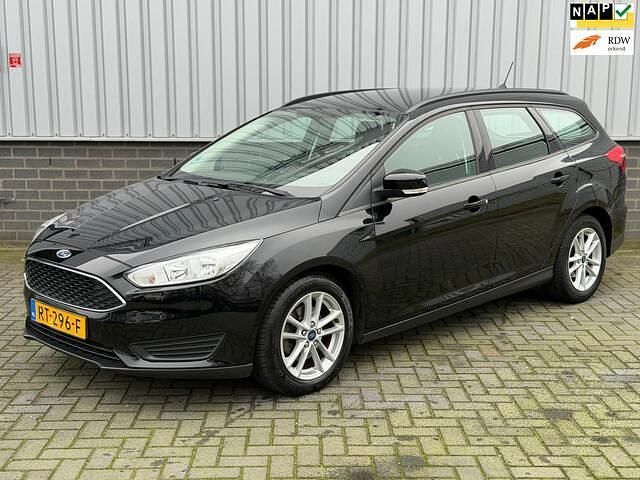 Zwart Occasion 2018 Ford Focus Trend Stationwagen | € 7.849 (Eerlijke prijs) - Afbeelding 1/4