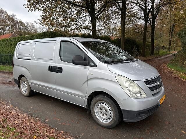 Occasion Hyundai H 300 Active 170 PK (125 kW) 2008  (metallic) Van