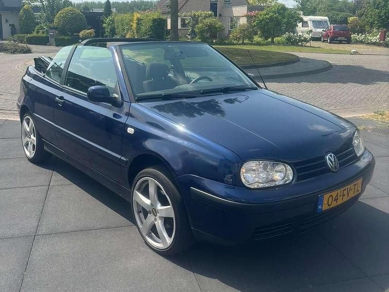Blauw Gebruikt 2000 VW Golf Cabriolet Trendline Cabriolet | € 1.100 (Super prijs) - Afbeelding 1/4