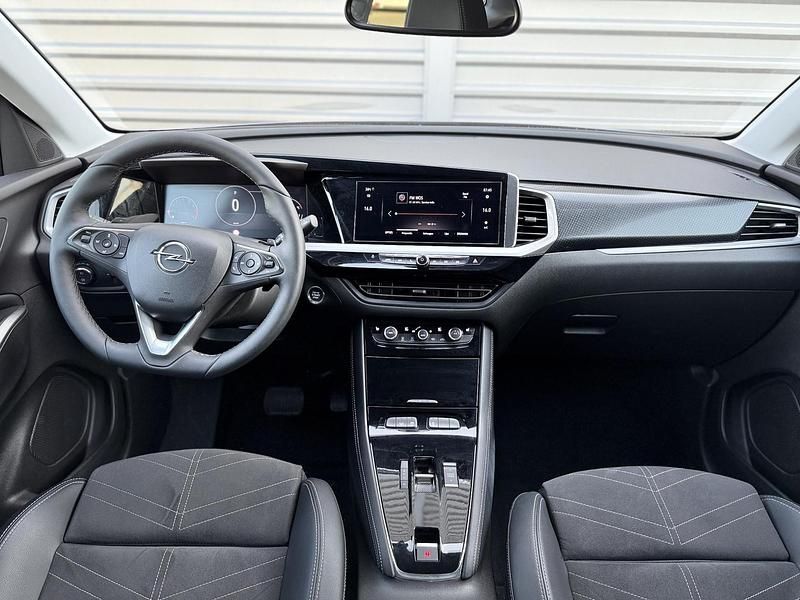 Occasion Opel Grandland X Ultimate 131 PK (96 kW) 2024 Grijs SUV