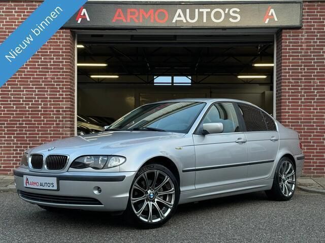 Grijs Gebruikt 2002 BMW 325 Executive Sedan | € 5.950 (Goede deal) - Afbeelding 1/4
