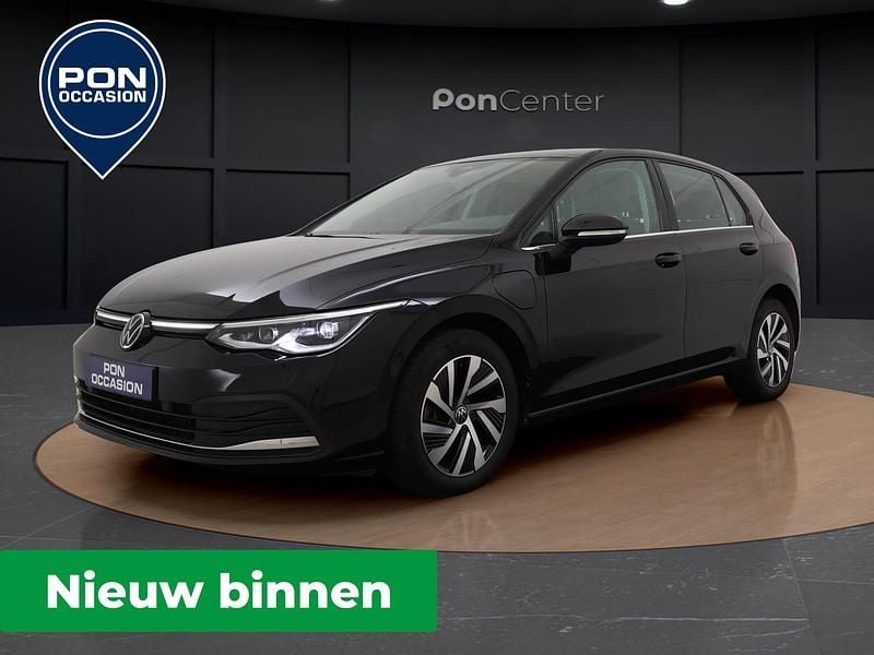 Zwart Gebruikt 2023 VW Golf VIII Hatchback | € 26.950 (Super prijs) - Afbeelding 1/3