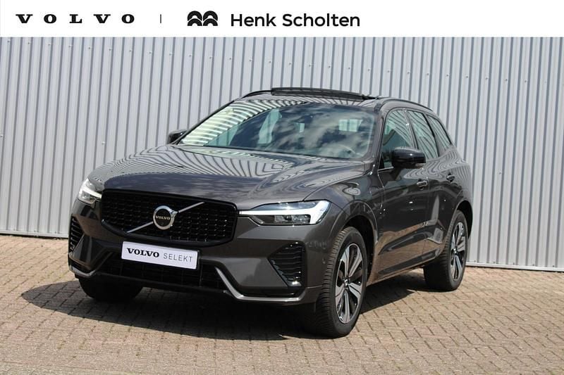 Grijs Gebruikt 2024 Volvo XC60 Plus SUV | € 56.750 (Goede deal) - Afbeelding 1/4