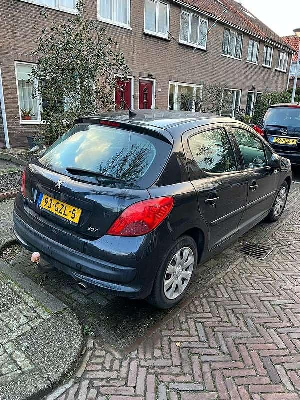 Zwart Occasion 2008 Peugeot 207 Hatchback | € 800 (Super prijs) - Afbeelding 1/4