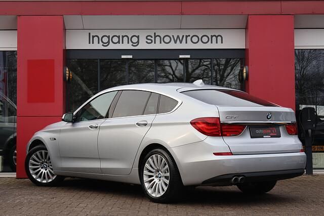 Occasion BMW 530 Executive 245 PK (180 kW) 2010 Grijs Hatchback