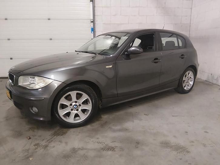 Occasion BMW 120 150 PK (110 kW) 2004 Grijs Hatchback