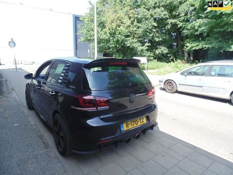 Zwart Gebruikt 2010 VW Golf VI Highline Hatchback | € 5.249 (Goede deal) - Afbeelding 1/4