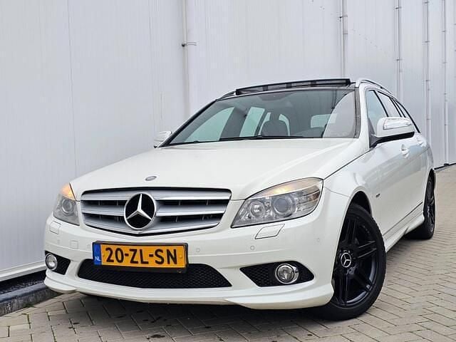 Wit Occasion 2008 Mercedes C320 AMG Stationwagen | € 6.950 (Duur) - Afbeelding 1/4