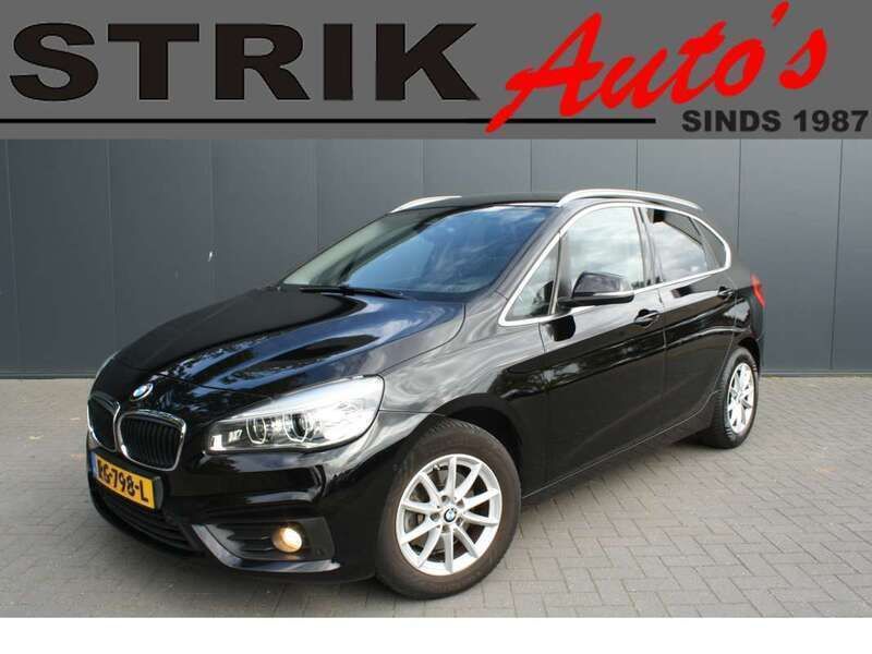 Zwart Gebruikt 2017 BMW 218 Active Tourer Executive MPV | € 5.995 - Afbeelding 1/4
