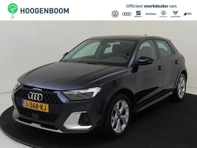 Blauw Gebruikt 2021 Audi A1 Advanced Hatchback | € 24.950 (Eerlijke prijs) - Afbeelding 1/4