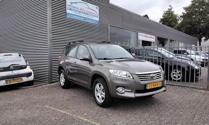 Occasion Toyota RAV4 Comfort 2010 Bruin (metallic) SUV