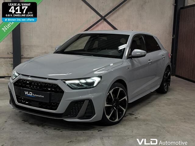 Grijs Gebruikt 2021 Audi A1 Sportback S-Line Hatchback | € 25.995 (Eerlijke prijs) - Afbeelding 1/4