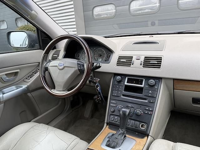Occasion Volvo XC90 Summum 316 PK (232 kW) 2005 Grijs SUV