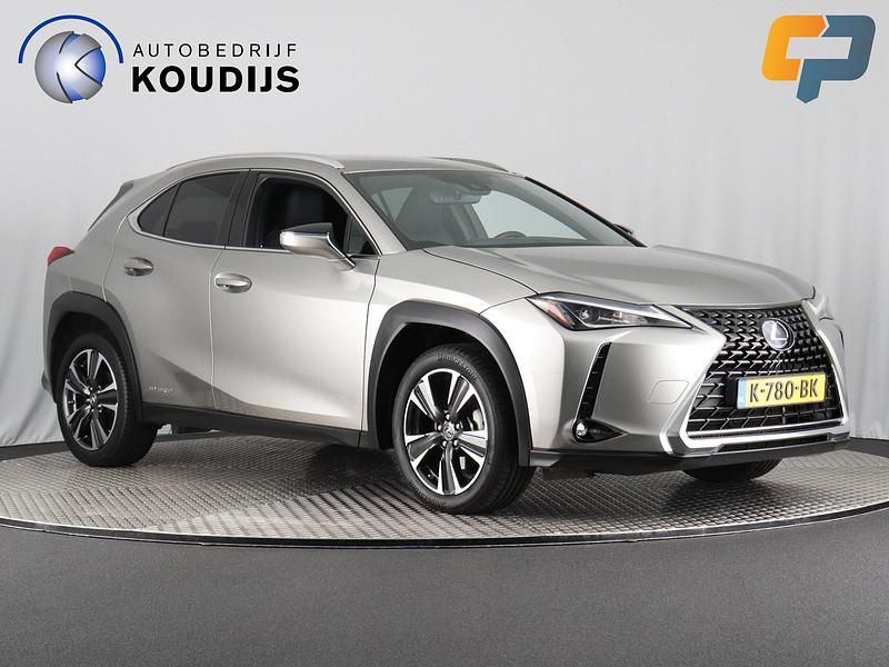 Occasion Lexus UX 250h Sport Line 109 PK (80 kW) 2019 Grijs SUV