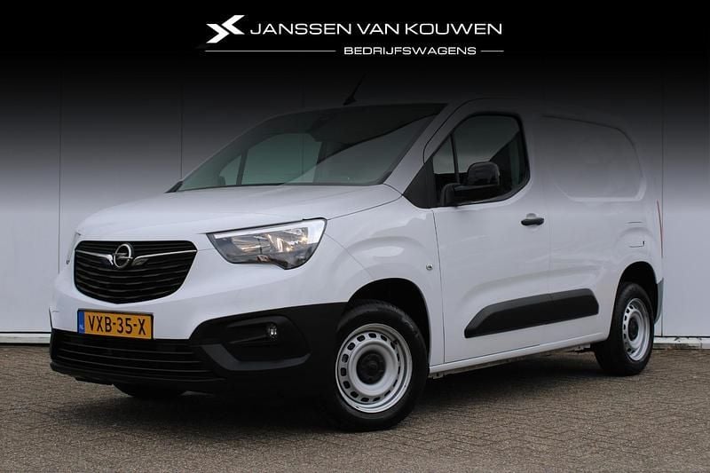 Wit Gebruikt 2023 Opel Combo MPV | € 15.672 (Eerlijke prijs) - Afbeelding 1/4