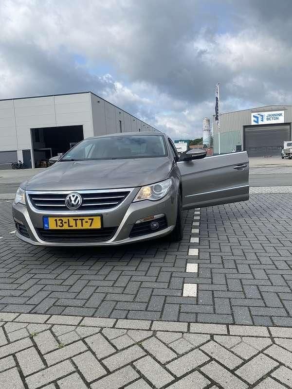 Gebruikt 2010 VW CC Individual Sedan | € 6.000 (Goede deal) - Afbeelding 1/4