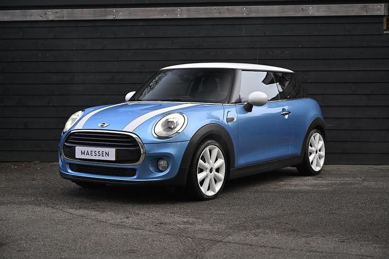 Occasion Mini Cooper Business 136 PK (100 kW) 2016 Blauw Hatchback