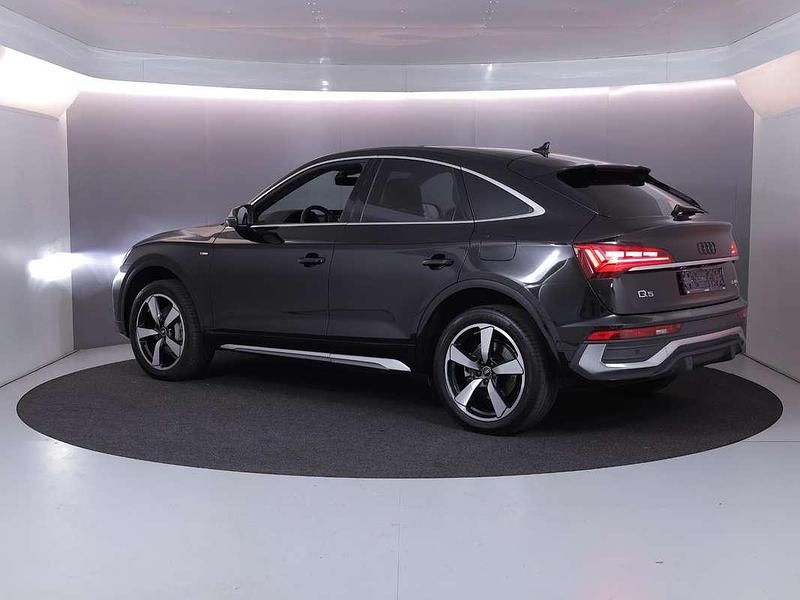 Occasion Audi Q5 Sportback Basis 300 PK (220 kW) 2023 Zwart SUV