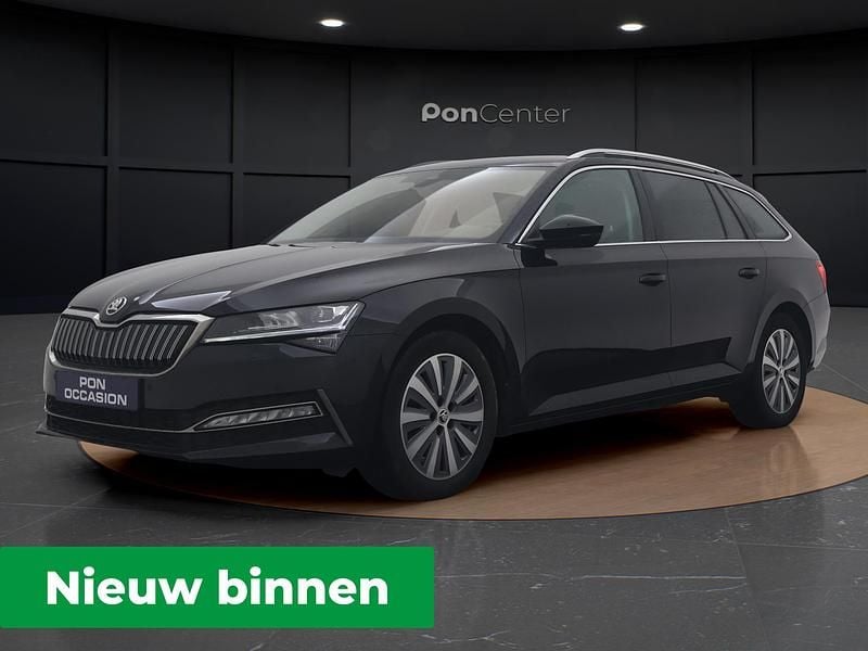 Zwart Gebruikt 2021 Skoda Superb Business Line Stationwagen | € 23.950 (Goede deal) - Afbeelding 1/3