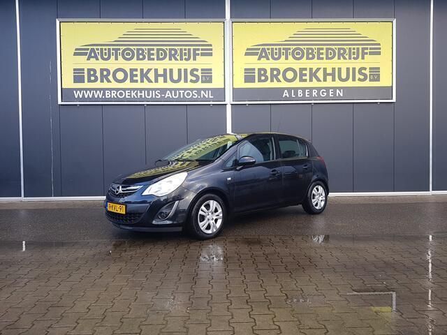 Zwart Gebruikt 2012 Opel Corsa Cosmo Hatchback | € 1.650 (Super prijs) - Afbeelding 1/4