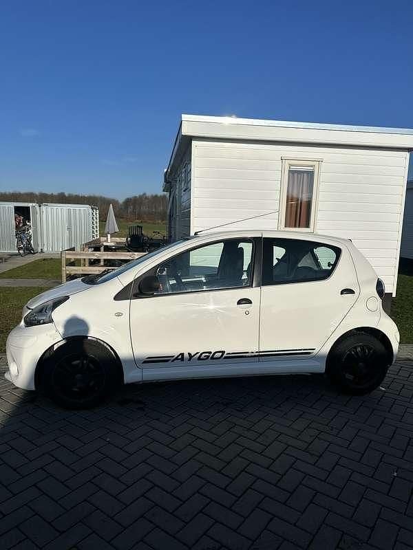 Occasion Toyota Aygo Sport 68 PK (50 kW) 2013 Hatchback