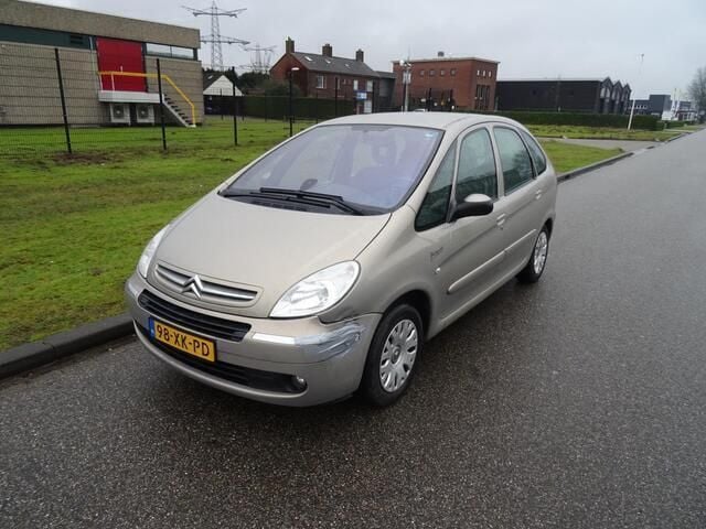 Occasion Citroën Xsara Picasso 109 PK (80 kW) 2007 Beige, metallic lak MPV