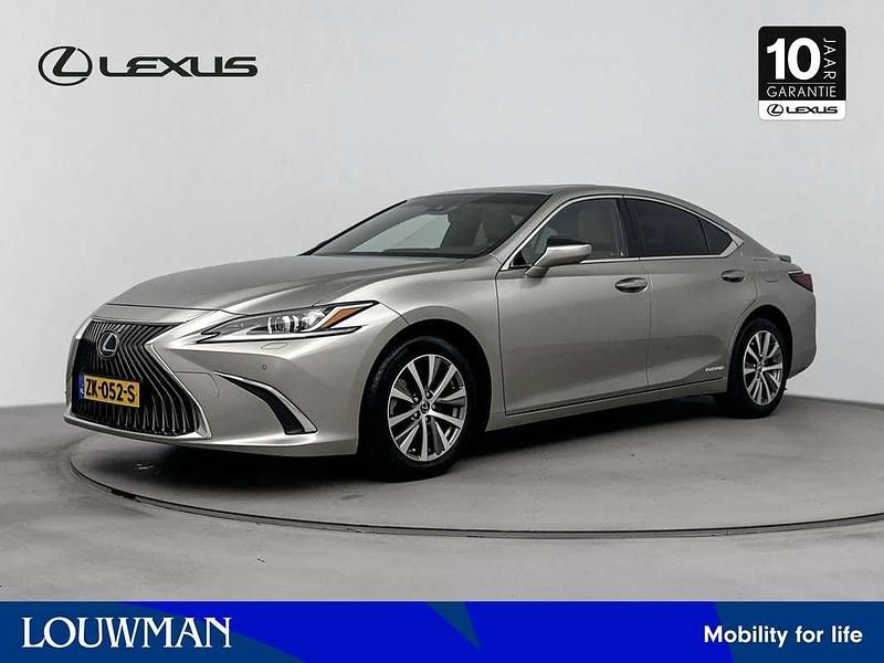 Grijs Gebruikt 2019 Lexus ES300 Business Edition Sedan | € 34.995 (Iets duurder) - Afbeelding 1/4