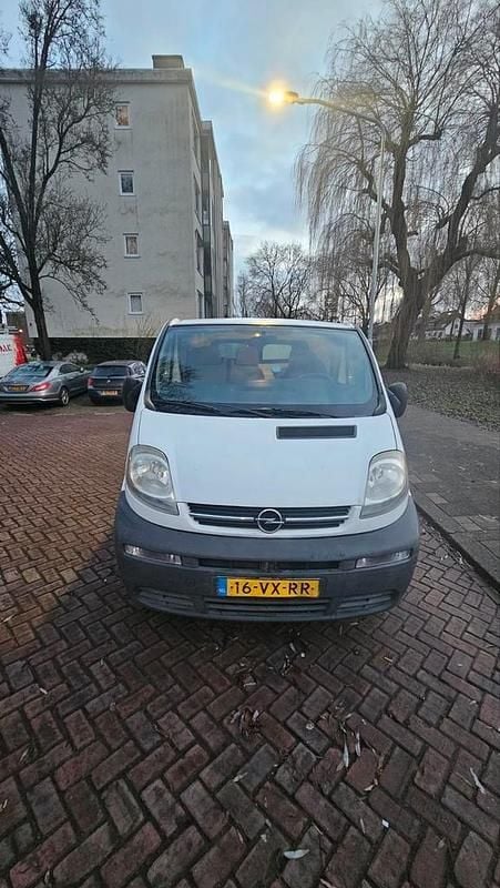Occasion Opel Vivaro 82 PK (60 kW) 2001 Wit MPV