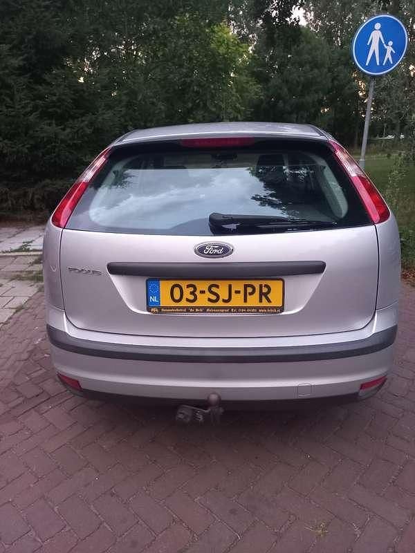 Gebruikt 2006 Ford Focus Titanium Sedan | € 1.850 (Goede deal) - Afbeelding 1/4