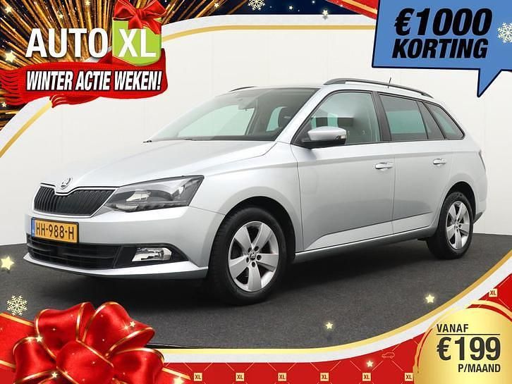 Grijs Gebruikt 2015 Skoda Fabia Ambition Stationwagen | € 6.940 (Eerlijke prijs) - Afbeelding 1/4