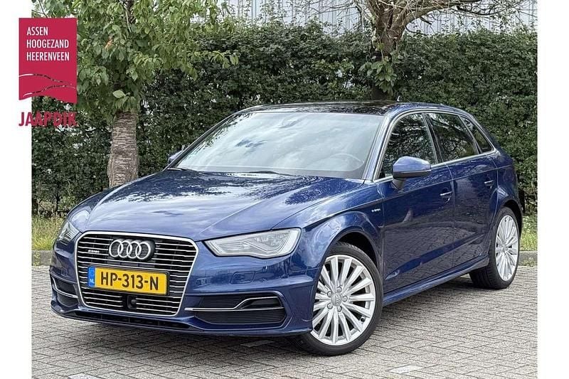 Blauw Gebruikt 2015 Audi A3 Sportback Ambition Hatchback | € 12.899 (Goede deal) - Afbeelding 1/3
