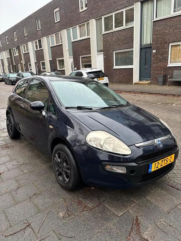 Occasion Fiat Grande Punto 69 PK (50 kW) 2011 Hatchback