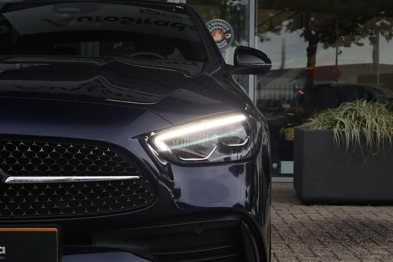 Occasion Mercedes C200 AMG line 204 PK (150 kW) 2021 Blauw Sedan