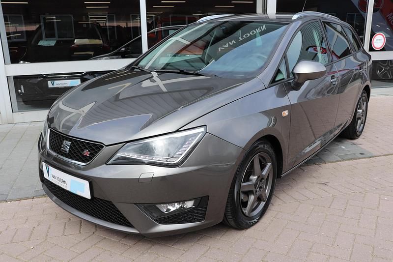 Occasion Seat Ibiza ST FR 86 PK (63 kW) 2015 Grijs, metallic lak Stationwagen