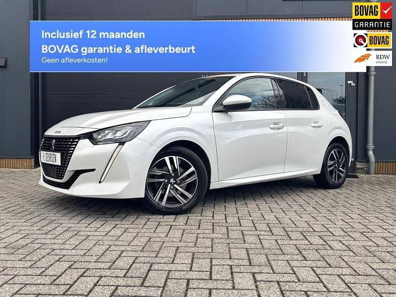 Wit Gebruikt 2021 Peugeot 208 Allure Hatchback | € 17.550 (Eerlijke prijs) - Afbeelding 1/4
