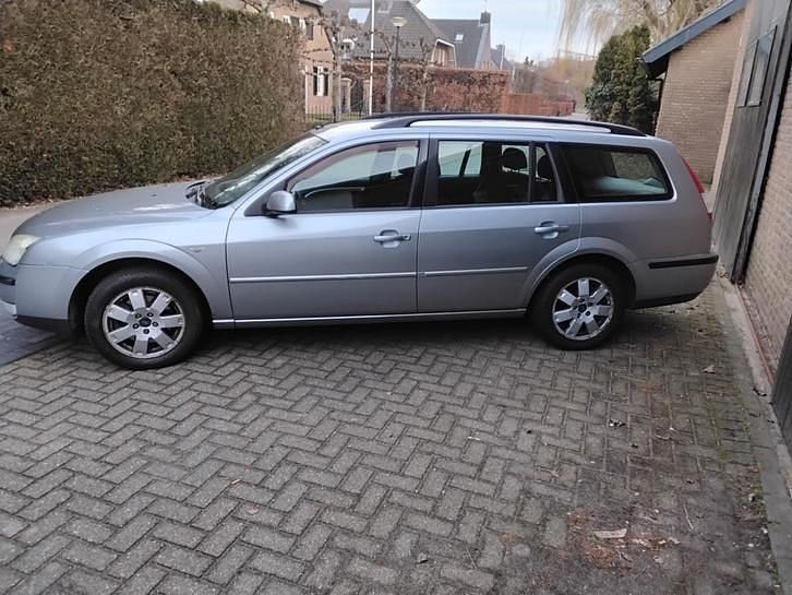 Occasion 2004 Ford Mondeo Stationwagen | € 900 (Eerlijke prijs) - Afbeelding 1/4