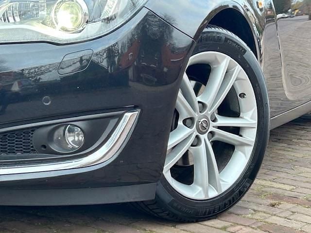 Occasion Opel Insignia Business 140 PK (102 kW) 2014 Zwart Hatchback