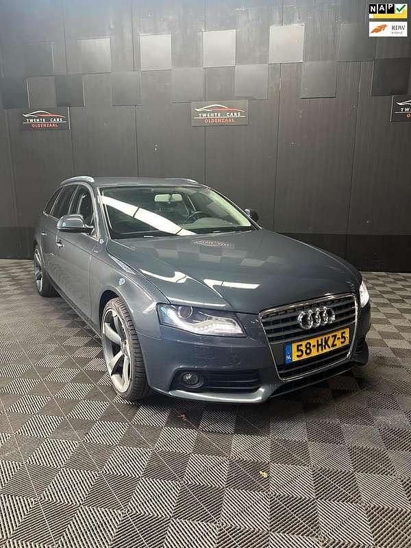 Grijs Gebruikt 2009 Audi A4 Business Stationwagen | € 4.950 (Super prijs) - Afbeelding 1/4