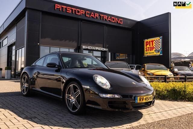 Zwart, metallic lak Gebruikt 2007 Porsche 911 Carrera 4S Coupé | € 47.500 (Eerlijke prijs) - Afbeelding 1/3