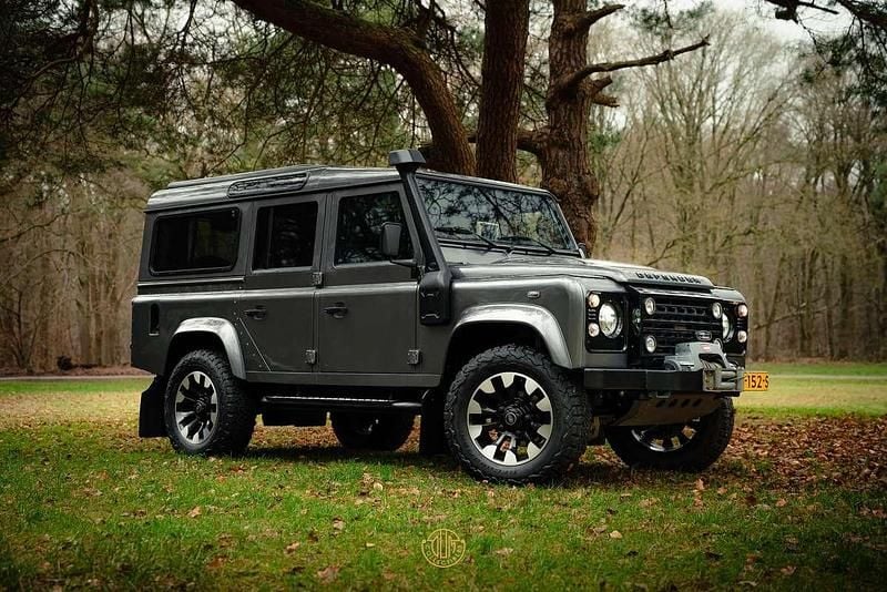 Occasion Land Rover Defender Adventure 122 PK (89 kW) 2015 Grijs Stationwagen