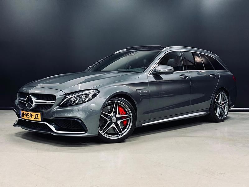 Grijs Gebruikt 2017 Mercedes S63 AMG AMG Stationwagen | € 58.950 - Afbeelding 1/4