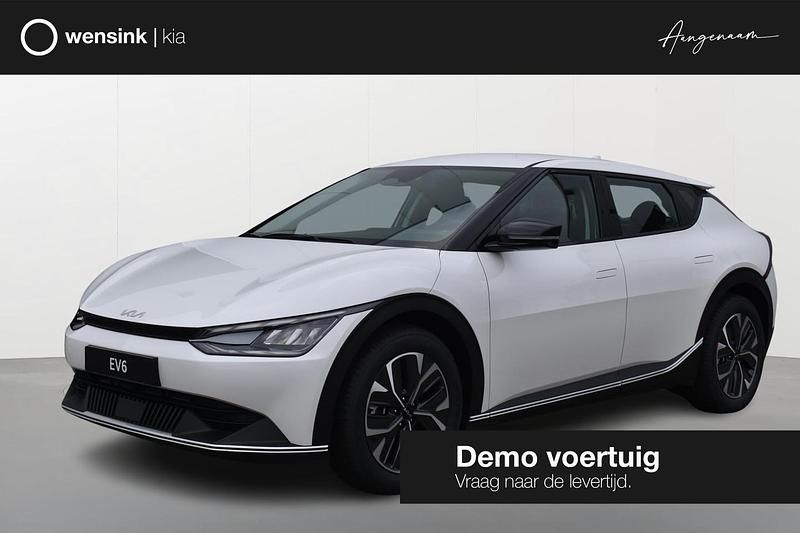 Wit Occasion 2024 Kia EV6 Light SUV | € 29.935 (Super prijs) - Afbeelding 1/4