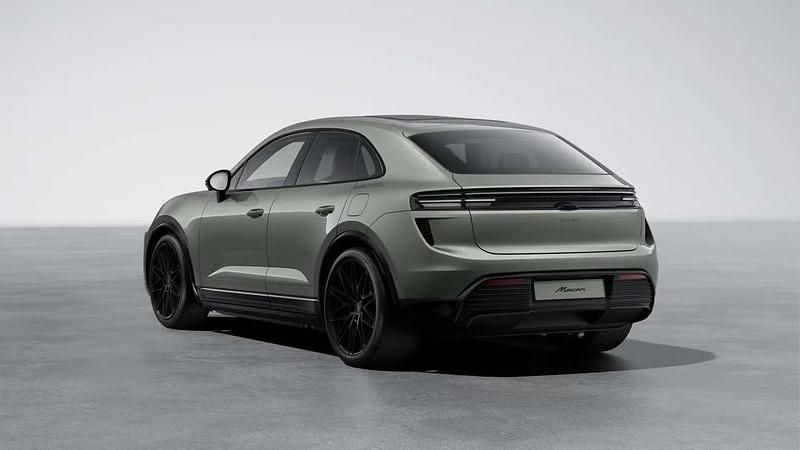 Nieuw Porsche Macan Turbo 469 kW (639 PK) 2025 Groen SUV
