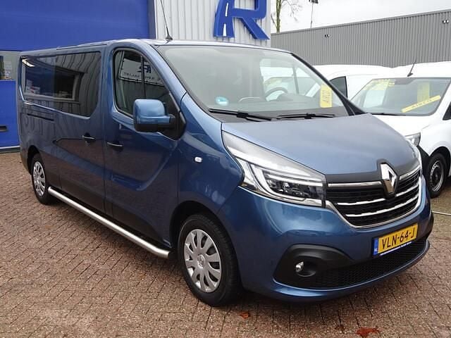 Blauw Gebruikt 2021 Renault Trafic MPV | € 20.950 (Iets duurder) - Afbeelding 1/4