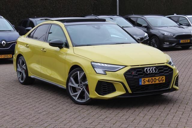 Geel Gebruikt 2020 Audi S3 Edition .1 Sedan | € 42.950 (Goede deal) - Afbeelding 1/4