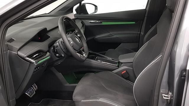 Occasion Skoda Enyaq iV SportLine 150 kW (204 PK) 2022 Grijs SUV